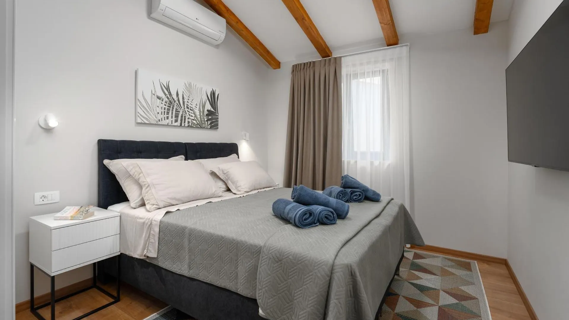 Villa Zara Porec 0*,  Croatia